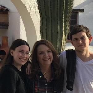 Meet your Posher, Greer